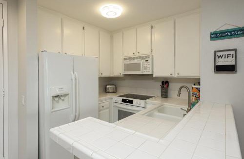 Townsite House | Oceanside Beach Condos
