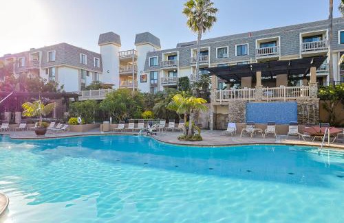 Townsite House | Oceanside Beach Condos