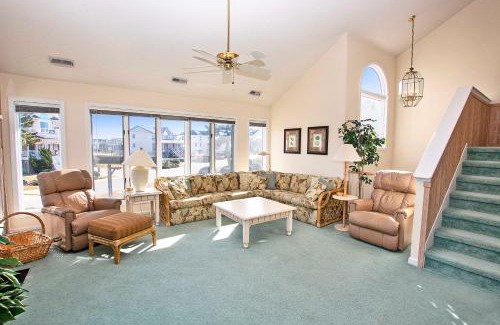 Corolla Light House | Oceanside, Community Pools, Community Tennis, 628, Corolla Time