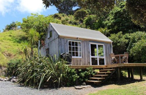 Tuateawa House | OCEANSIDE - Exclusive & private - Castaway Cottage