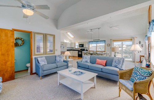 Tuckahoe House | Oceanside home in Duck w/hot tub & community pool!