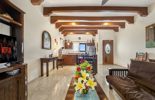 Centro - Supmza 001 Villa | Oceanside Villa "Tampico" with a/c pool in centro 5 min stroll to beach