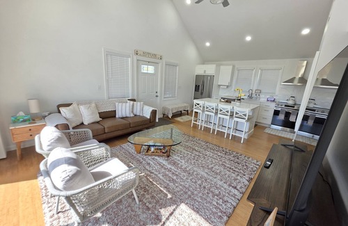 Greenbush House | Oceanview 2 bedroom 2 bath, overlooking the Atlantic.
