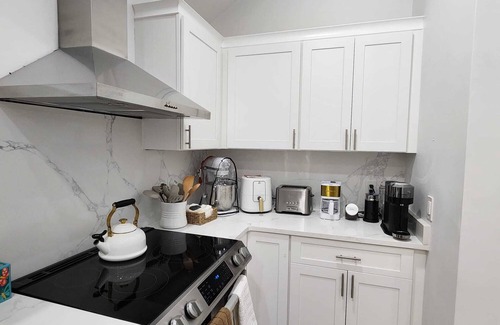 Greenbush House | Oceanview 2 bedroom 2 bath, overlooking the Atlantic.