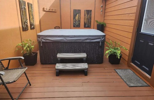 Smith River Apartment | Oceanview Cabin 26 w Jacuzzi Striking Views