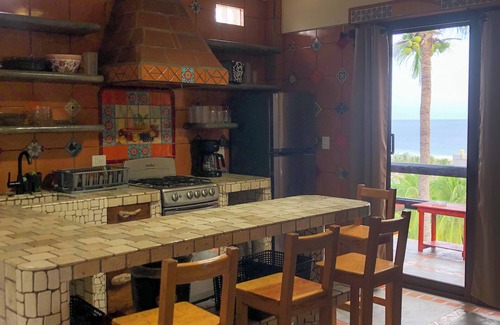 Santa Maria House | Oceanview Guesthouse