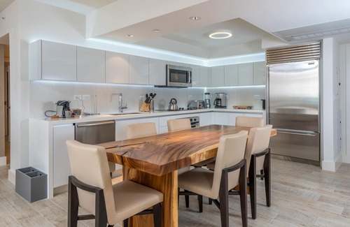 South Beach Condo | Oceanview Private Condo at 1 Hotel & Homes -0915