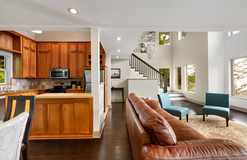 Copalis Beach House | OceanView Villa - High speed starlink internet and hottub