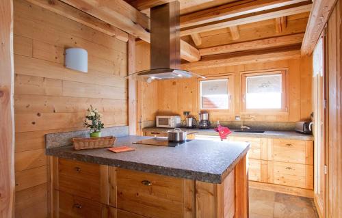 Les Deux Alpes Ski Chalet | Odalys Chalet Le Renard Lodge