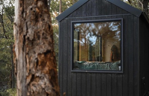 Yarramundi House | Off-Grid Cabin Tucked into Nature Creek Access - Yenya