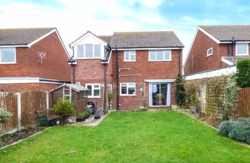Hixon Cottage | Off Puddle Hill