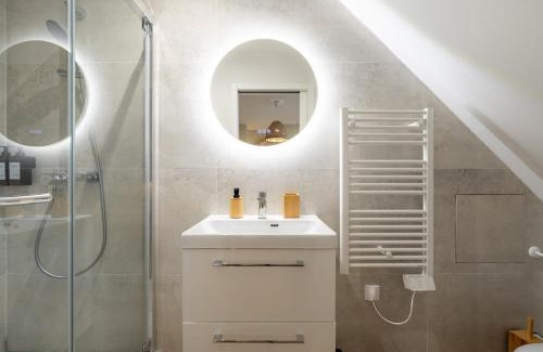 Valenciennes Apartment | OIQIA Air Nomad Bali