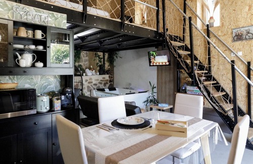 Ourense House | Oira House Jacuzzi. Oira2x1 Promotion