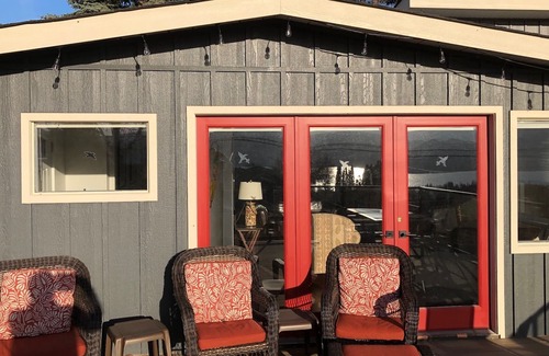 Okanagan-Similkameen House | Okanagan wine country with a view, pool and private hot tub