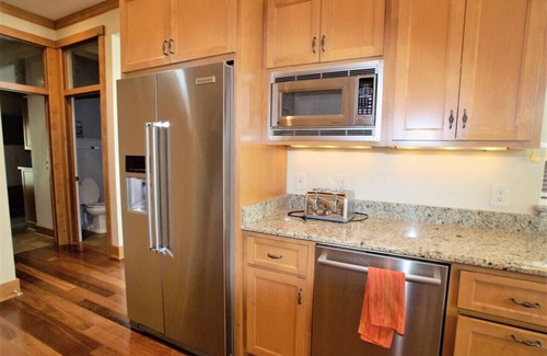 Okauchee House | Okauchee Lake Home: 4BR/4BA | Hot Tub | Central to town and wedding venues