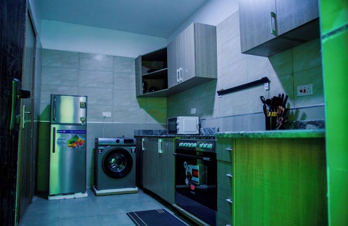 Ibadan House | Old Bodija Ibadan - 3 Bedroom Home in a Private Gated Estate With 24 Hour Security & Power