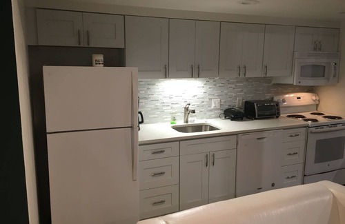 Old City House | Old City - Spacious Tri-level Loft