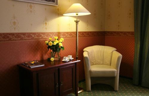 Uzhhorod Hotel | Old Continent Hotel