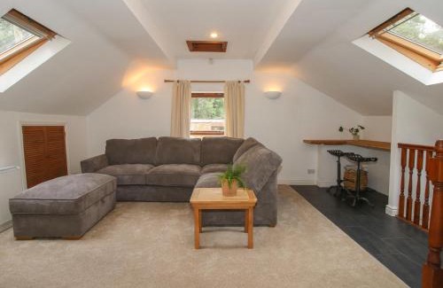 Wolverley Apartment | Old Forge Apartment
