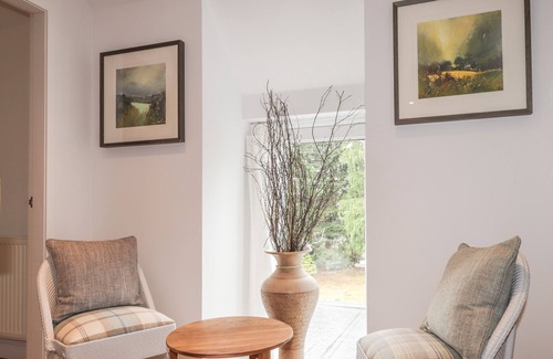 Marybank House | OLD MANSE, family friendly, character holiday cottage in Muir Of Ord