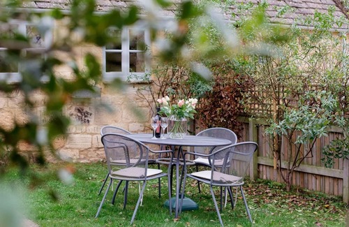 Chipping Campden House | Old Mill Barn (2 Bedrooms) Grade II listed in the Cotswolds