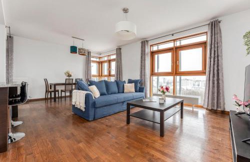 Muranow Apartment | Old Money Tower Panoramiczny Widok z 8 Piętra Garaż Arkadia Westfield Metro Gdańska