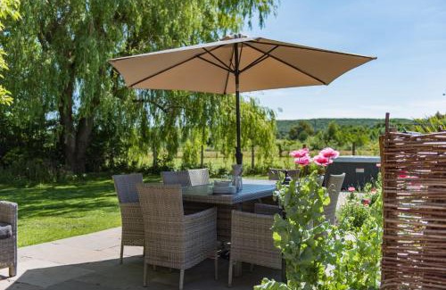 Dargate House | Old Post Office sleeps 4 by Bloom Stays