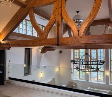 Halkyn Hotel | Old School House, Halkyn