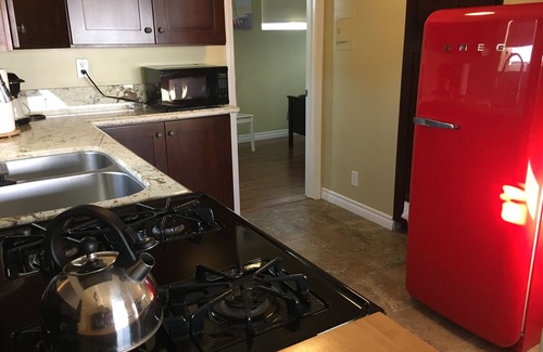 Old Towne Apartment | OLD TOWN CUTE AWESOME BEACH HOUSE BEST LOCATION ICE COLD A/C ! CLOSE TO SAND