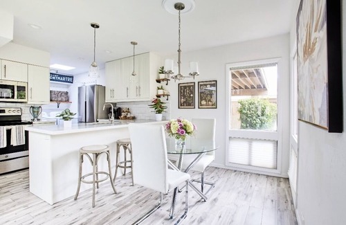 Fashion Square House | Old Town luxury condo with heated pool