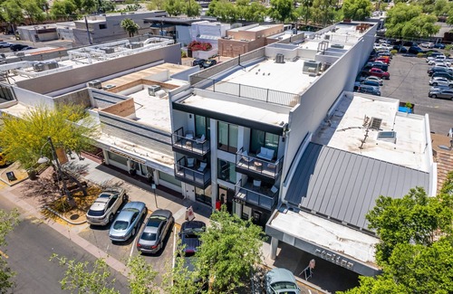 South Scottsdale Apartment | Old Town Studio Gym Biz Center Walk 2 Everything