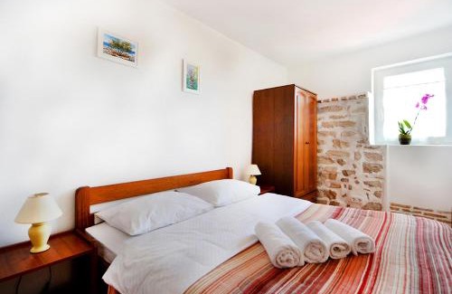 Vrsar Apartment | Old Town Vrsar, apartments Danica & Zoran