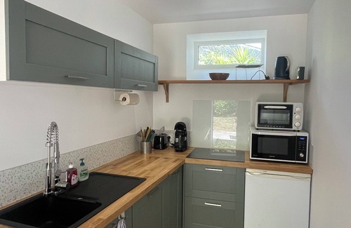 Cheray House | Oleronaise house sleeps 6 totally renovated in the heart of St Georges d'oleron