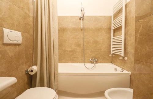 Tor di Quinto Apartment | Olimpico & Parking - Apt Chic - AC Wifi Balcone