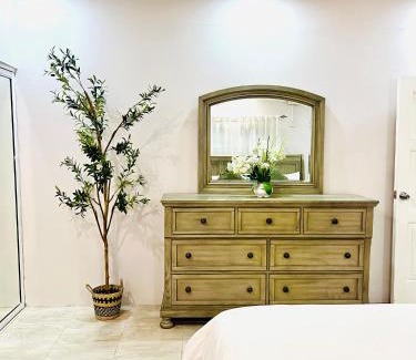 Runaway Bay House | Olive Breeze II