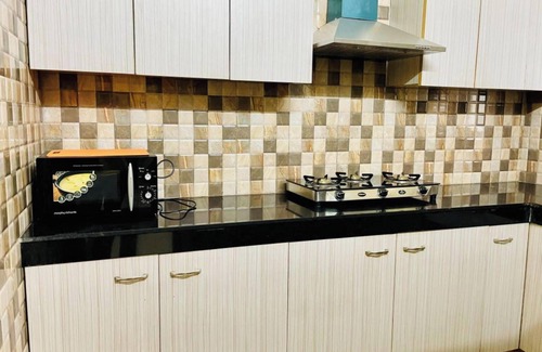 Sushant Lok Apartment | Olive Service Apartment Near Artemis