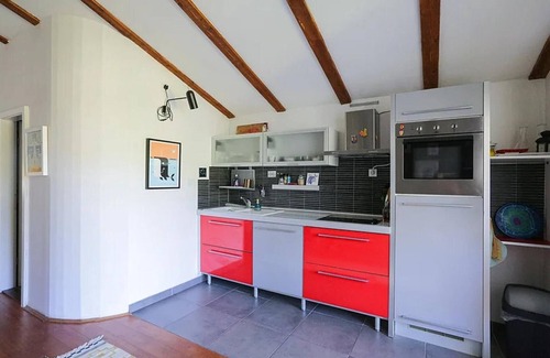 Dubrava Apartment | Olive-sunset Haven in Zuljana