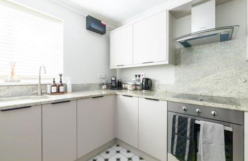 Whitstable House | Olive Tree Townhouse, with parking