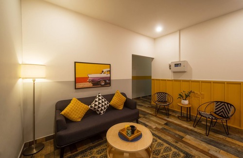 Kalyan Nagar Hotel | Olive Zip Kalyan Nagar by Embassy Group