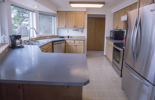 West Hills House | Olympic National Park, Hood Canal, & Brinnon Waterfront House