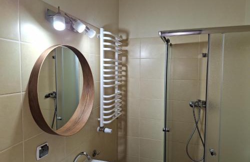 Jantar Bed & Breakfast | Omega Jantar