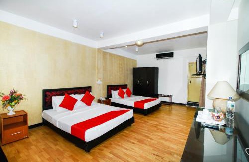 Wellawatta South Hotel | Omega Regency Colombo