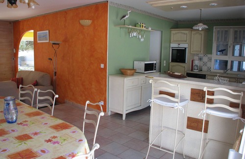 Sainte-Marie-de-Re Villa | On the Ile de Ré, charming double Villa comfortably furnished & secure pool
