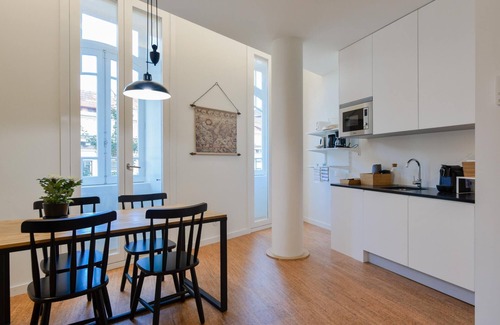 Centro / Baixa House | On Trend Nightlife Studio 103