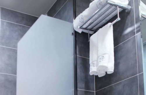 Luoyang Hotel | Once Artistic Inn