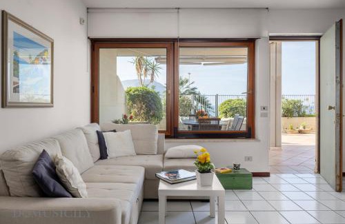 Addaura Apartment | Onda Blu Addaura by DomuSicily