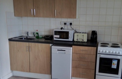 Woolacombe Ski Chalet | one bed room with sofa bed, wifi , sea views