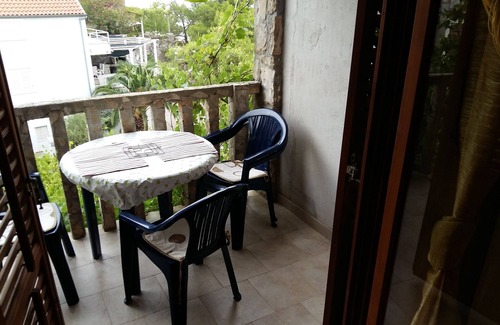 Crkvice Apartment | One bedroom apartment with balcony and sea view Cove Crkvice, Pelješac (A-17667-b)