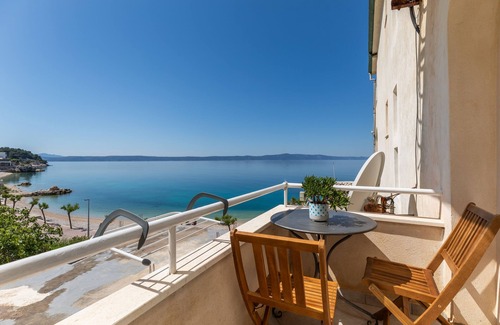Drasnice Apartment | One bedroom apartment near beach Drašnice, Makarska (A-2670-d)