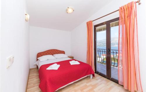 Okrug Donji Apartment | One-Bedroom Apartment In Okrug Donji